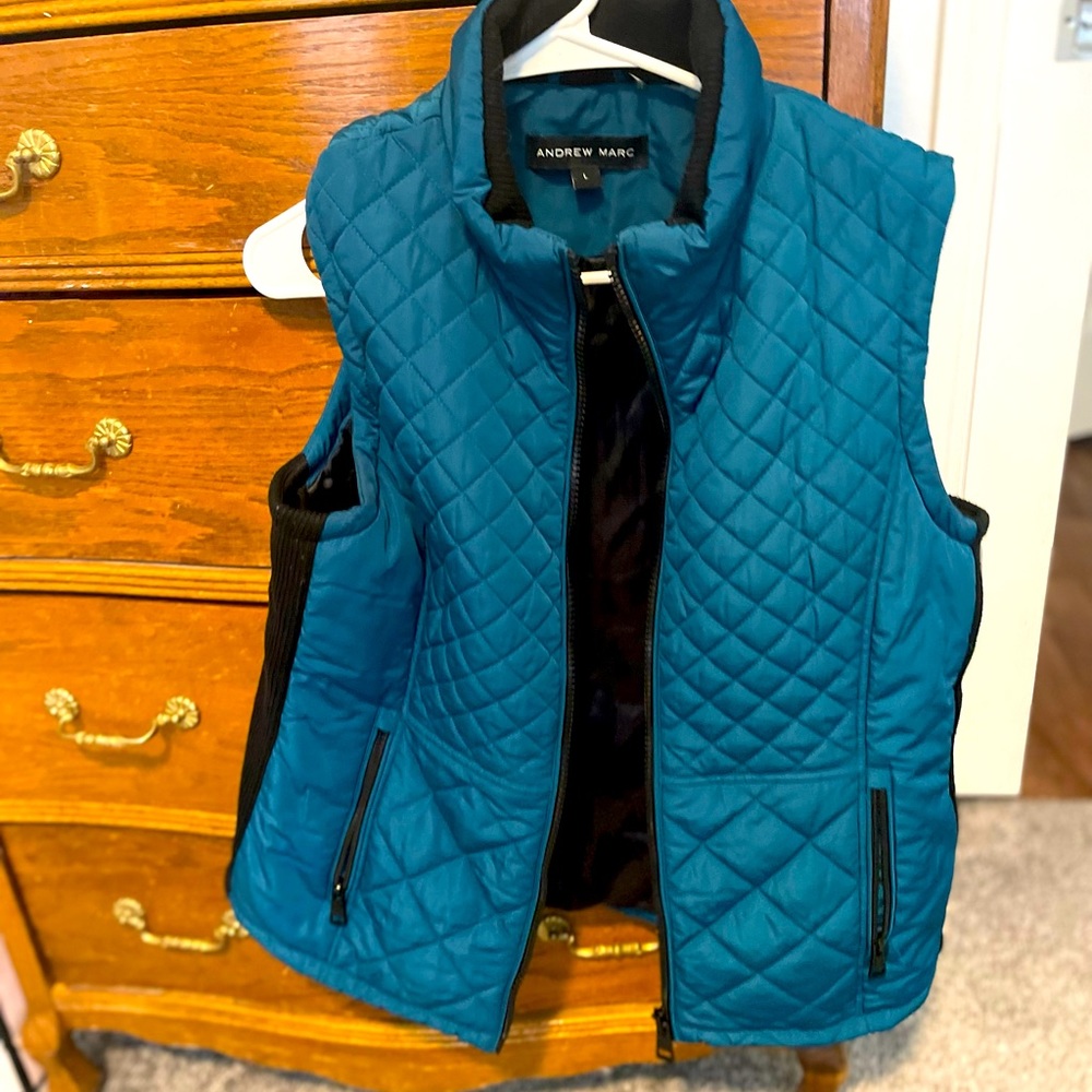 Large Vest